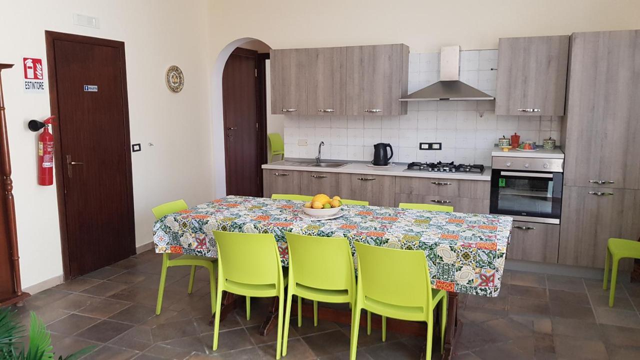 Casa Vacanze Villa Tropia Camastra 外观 照片