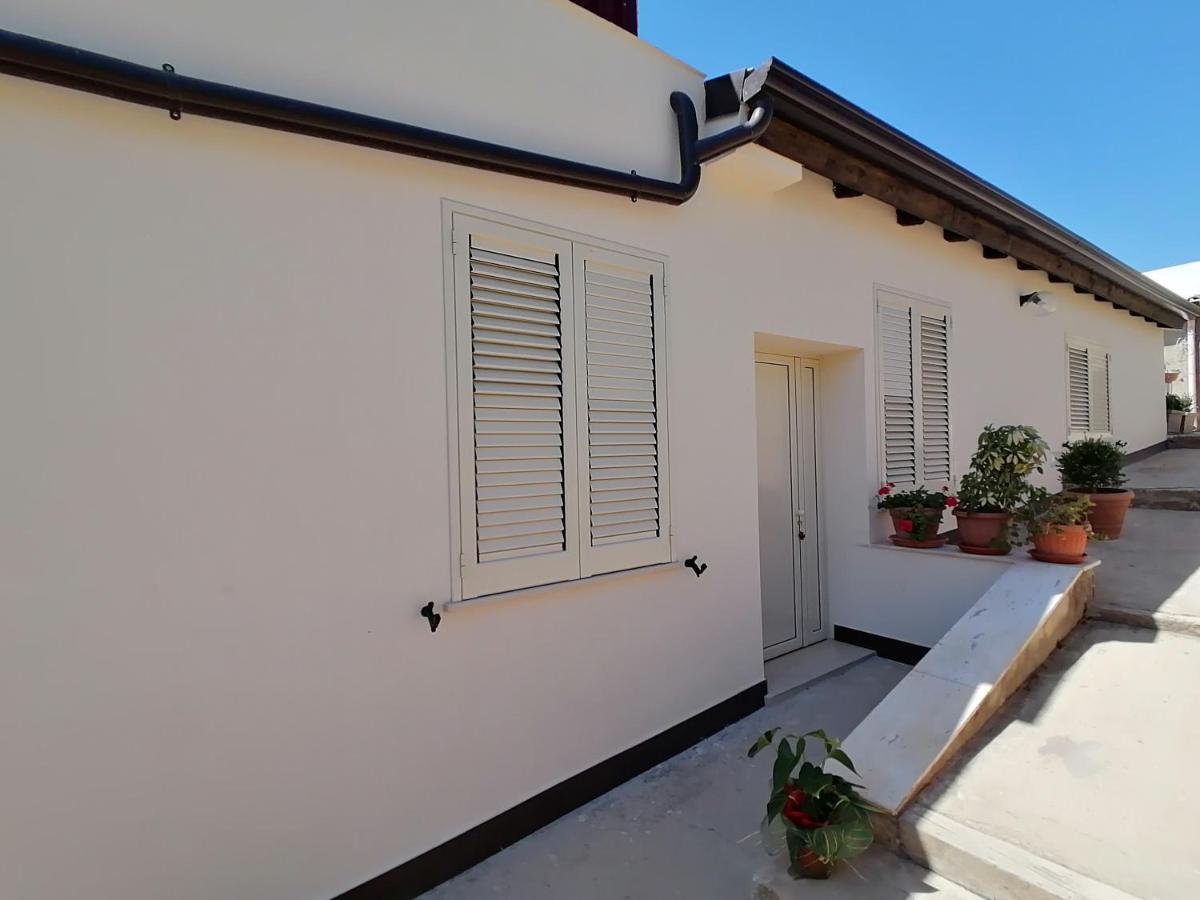 Casa Vacanze Villa Tropia Camastra 外观 照片